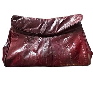 2/$30 Vintage Elegant Burgundy Clutch